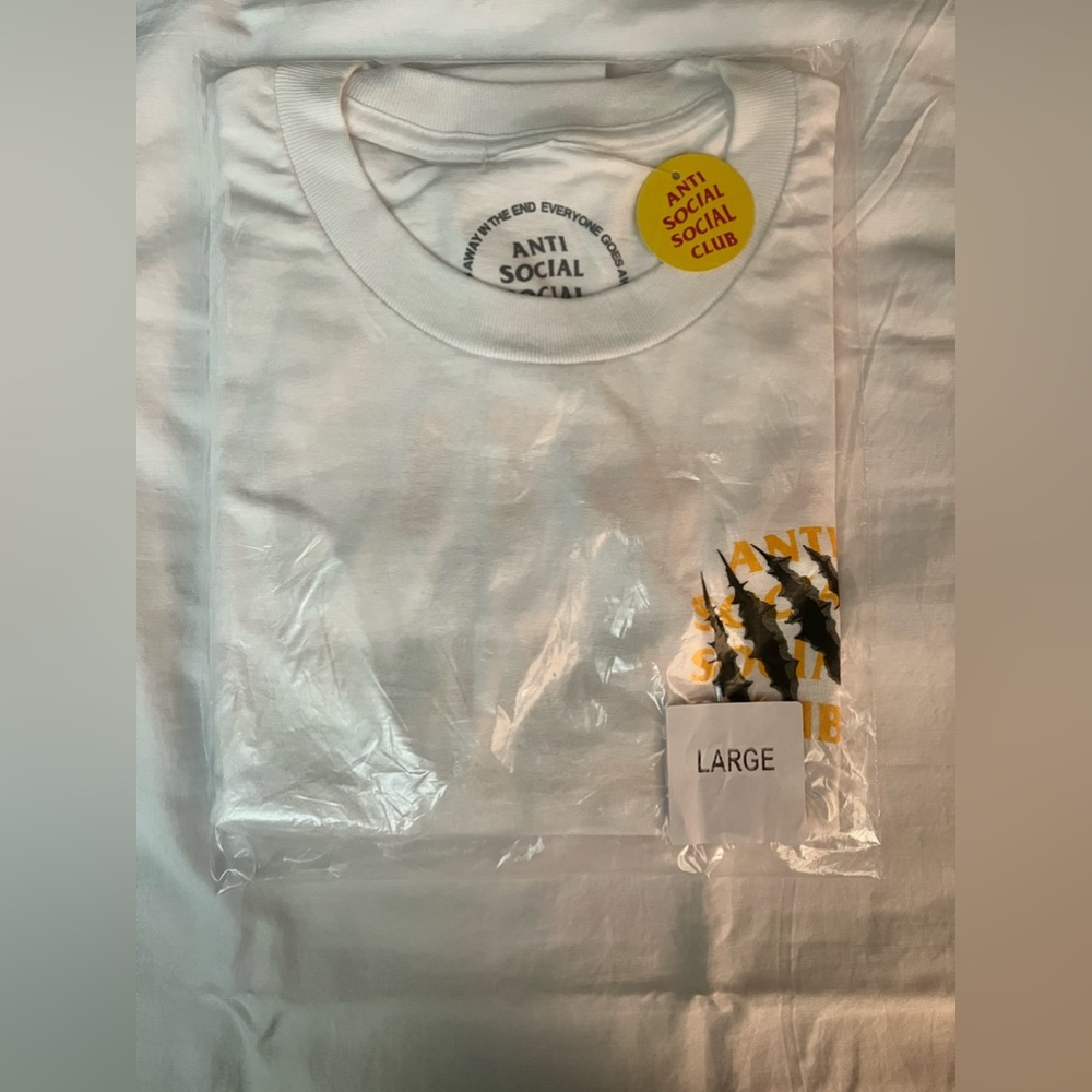 Anti Social Social Club Tee - Picture 7 of 7